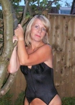 dammia160 uit Zuid-Holland,Nederland